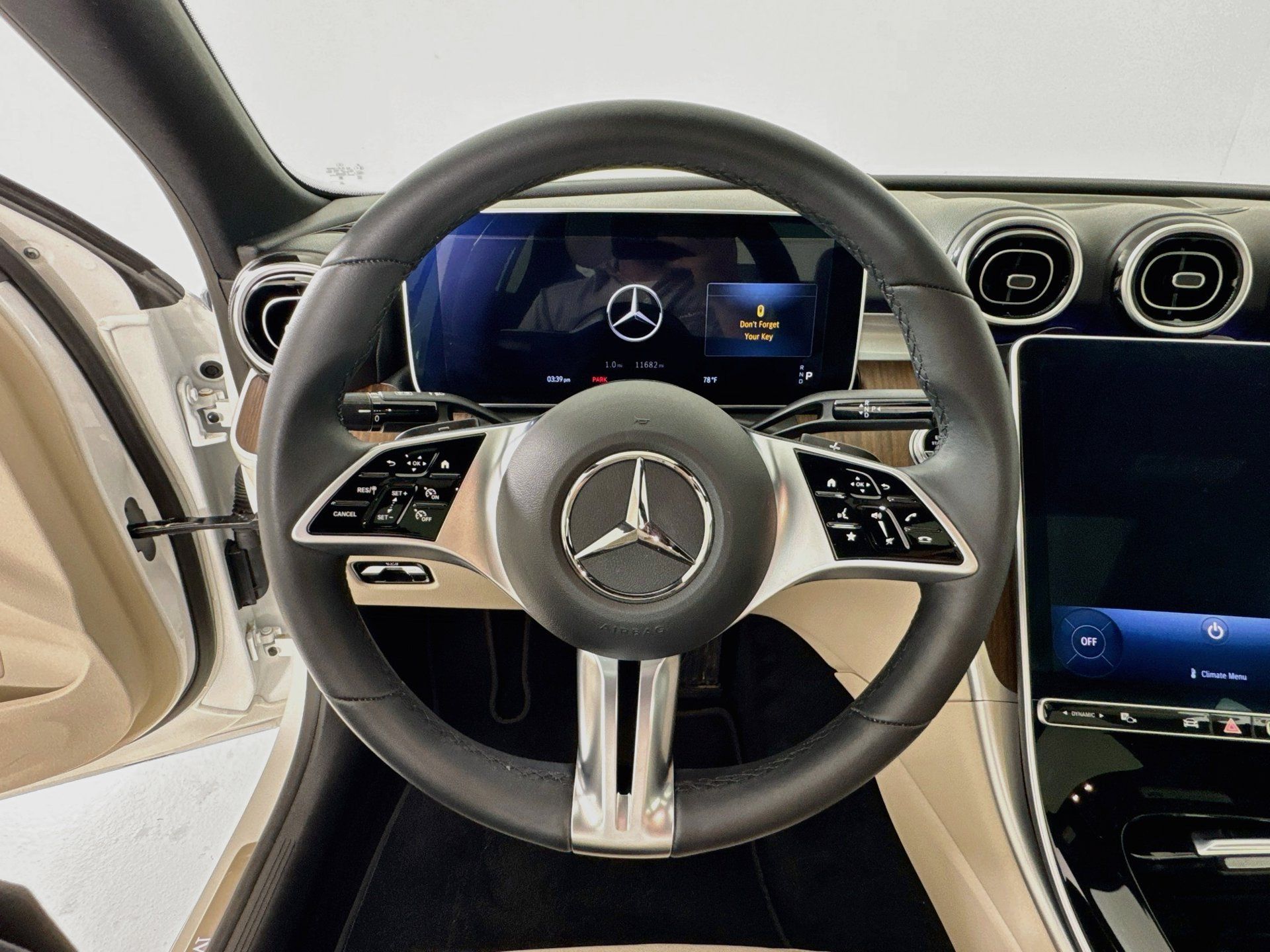 Used 2023 Mercedes-Benz C 300 Sedan image 12