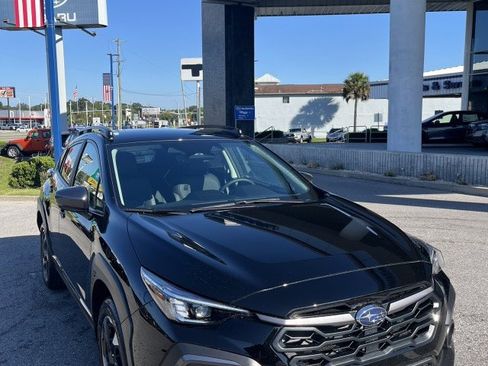 New 2025 Subaru Crosstrek 2.5i Limited w/ Popular Package #3A image 1