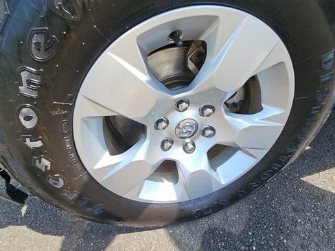 Used 2021 RAM 1500 Big Horn AWD/4WD image 35