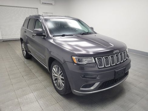 Used 2017 Jeep Grand Cherokee Summit w/ Platinum Series Group image 13