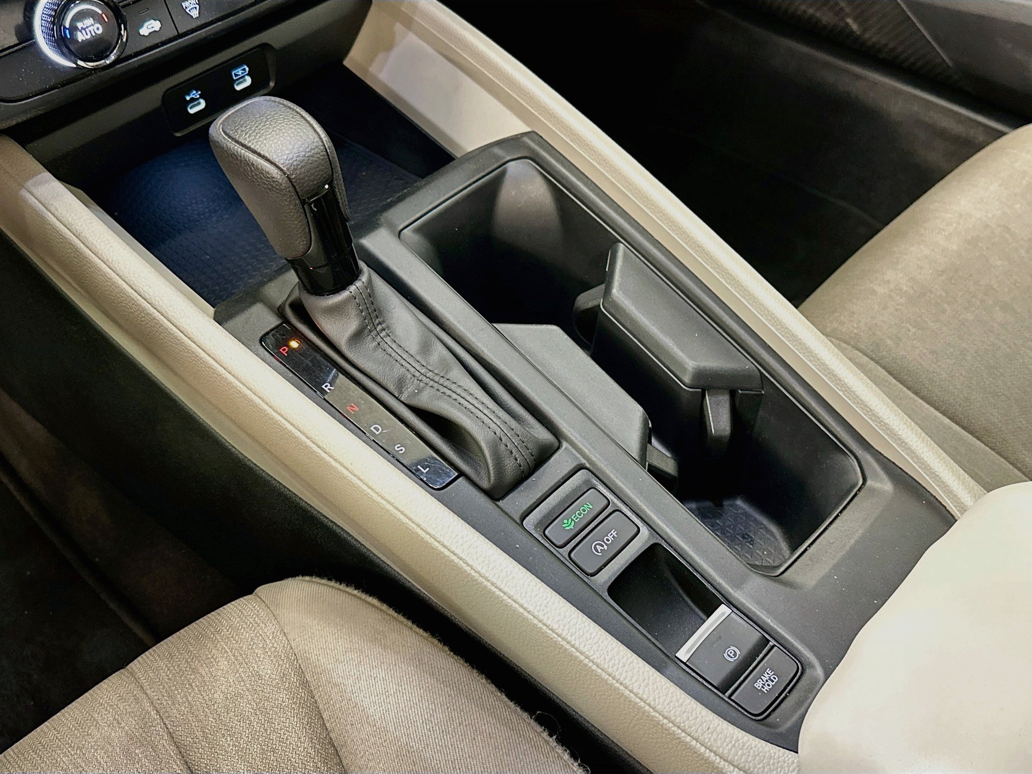 Used 2025 Honda Accord LX image 23