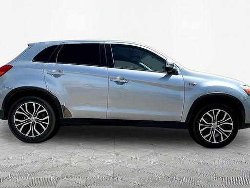 Used 2016 Mitsubishi Outlander Sport ES FWD image 8