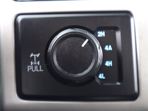Used 2018 Ford F150 Lariat w/ Heavy-Duty Payload Package AWD/4WD image 29