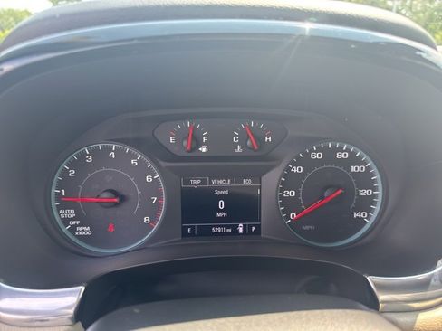 Used 2023 Chevrolet Traverse LS image 13