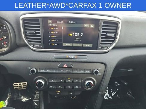 Used 2022 Kia Sportage Nightfall Edition image 40