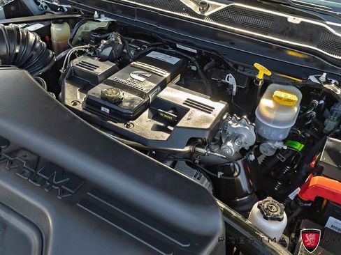 Used 2022 RAM 3500 Laramie image 42