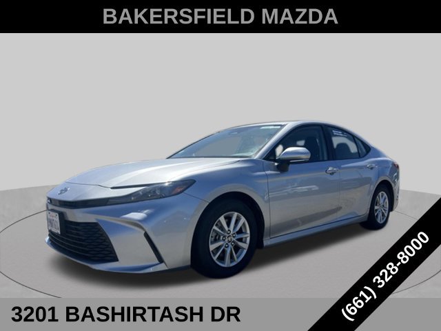 Used 2025 Toyota Camry LE FWD image 27