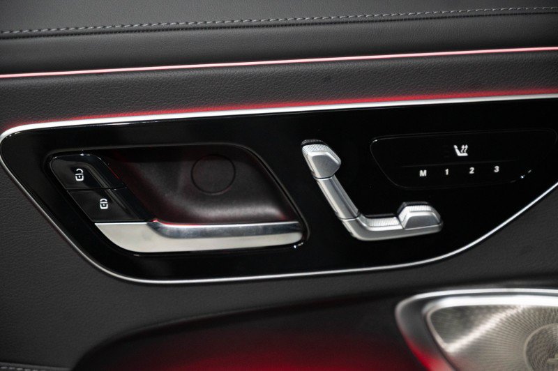 New 2026 Mercedes-Benz CLE 300 4MATIC Coupe image 19