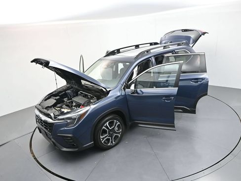 Used 2023 Subaru Ascent Limited w/ Technology Package AWD/4WD image 34