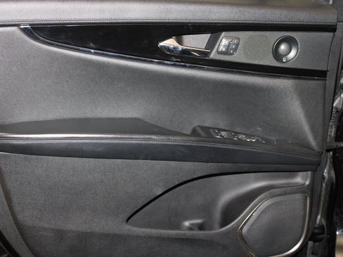 Used 2021 Lincoln Nautilus Reserve image 22