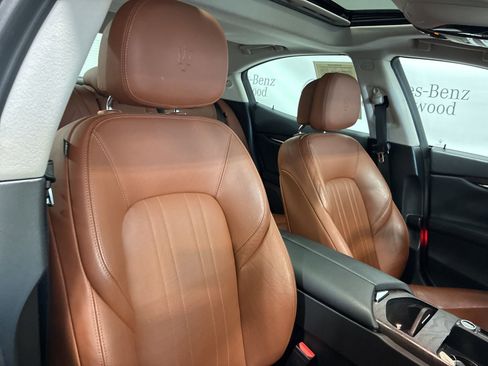 Used 2017 Maserati Ghibli S Q4 image 19
