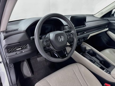 Certified 2024 Honda Accord EX image 9