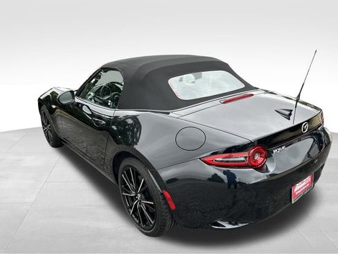 New 2025 MAZDA MX-5 Miata Grand Touring image 3