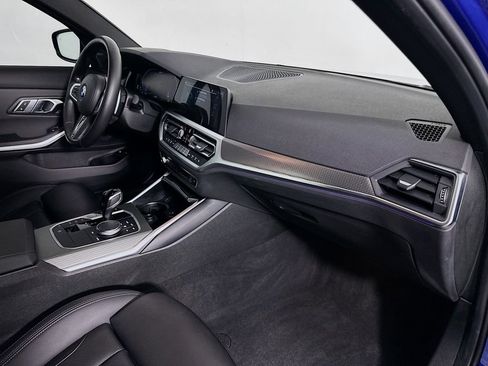 Used 2022 BMW 330e w/ M Sport Package RWD image 30