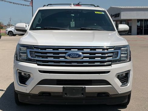 Used 2018 Ford Expedition Max Limited w/ Equipment Group 301A AWD/4WD image 2