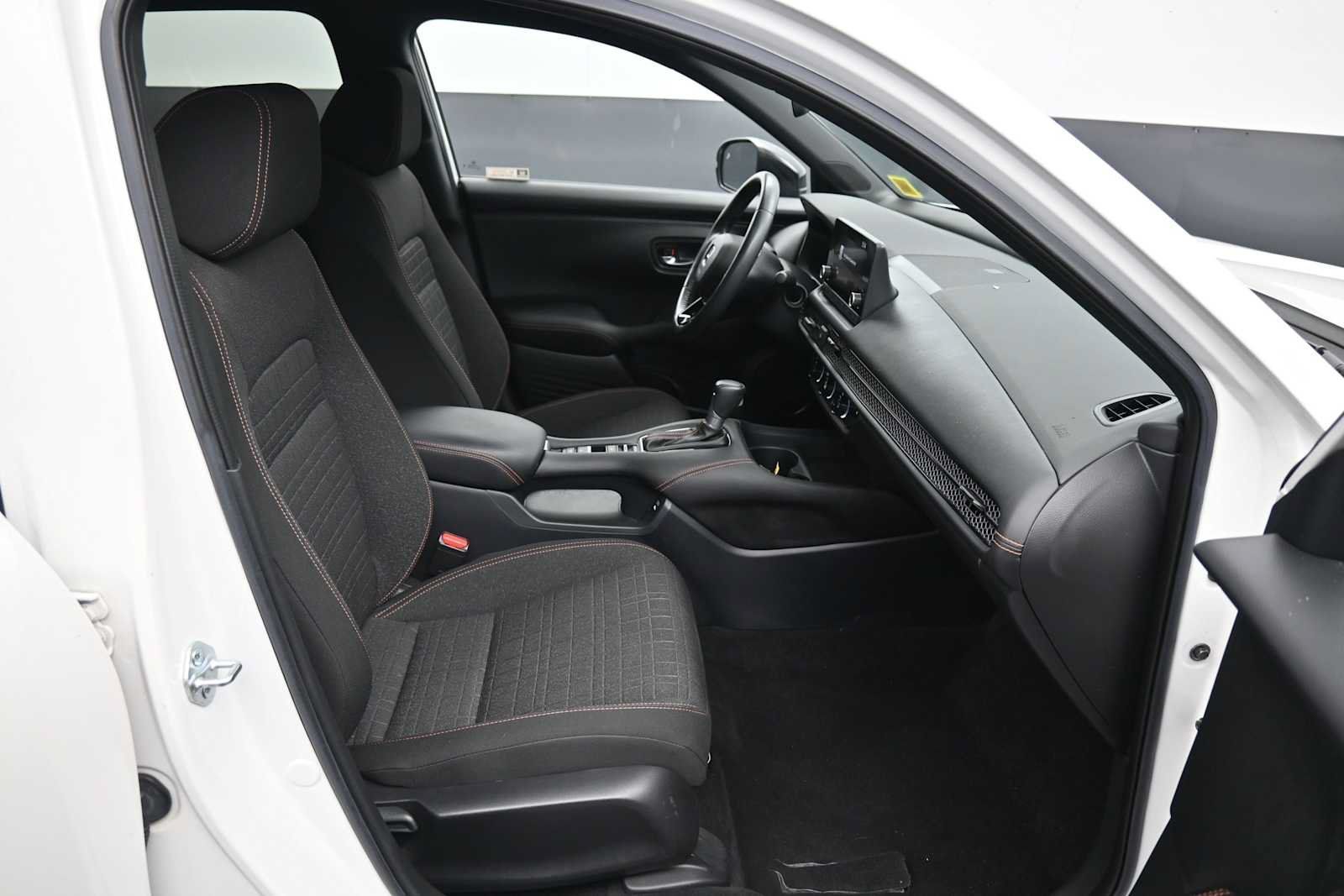 Certified 2024 Honda HR-V Sport image 23