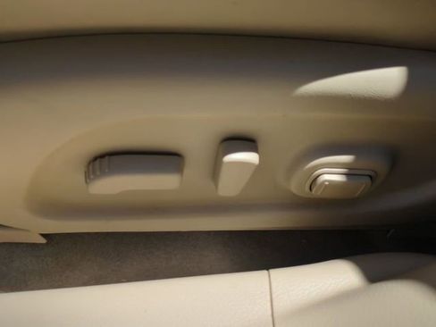 Used 2014 Nissan Altima FWD image 21