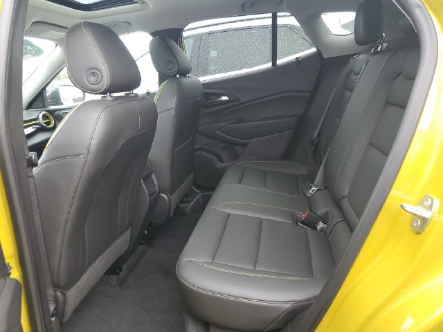Certified 2024 Chevrolet Trax ACTIV w/ Sunroof Package FWD image 11