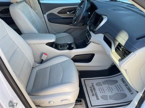 Used 2022 GMC Terrain Denali w/ LPO, Floor Liner Package image 8