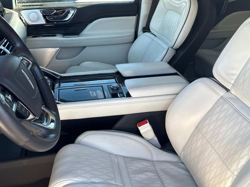 Used 2023 Lincoln Navigator L Black Label image 21