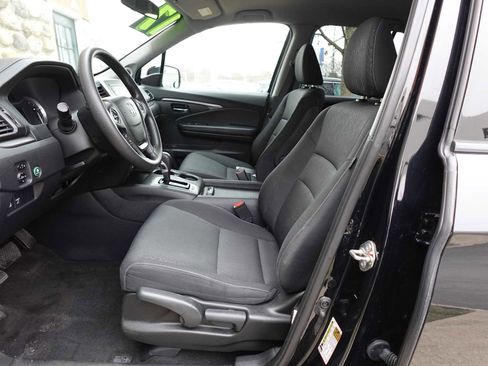 Certified 2017 Honda Ridgeline Sport image 12