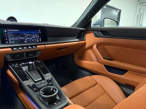Certified 2025 Porsche 911 Carrera GTS RWD image 16