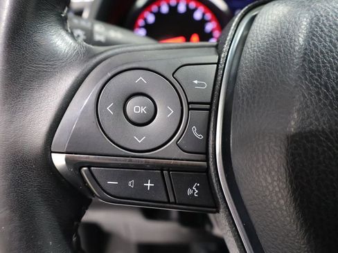 Used 2019 Toyota Camry XSE image 34