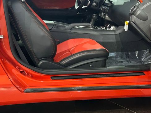 Used 2010 Chevrolet Camaro SS w/ Interior Accent Trim Package RWD image 40