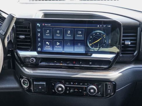 Used 2023 Chevrolet Silverado 1500 LT image 12