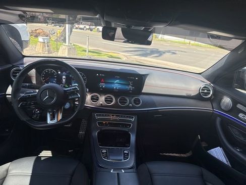 Used 2022 Mercedes-Benz E 53 AMG 4MATIC Sedan image 9