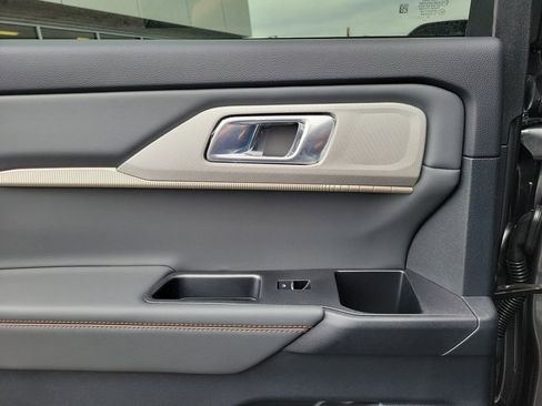 New 2026 Ford Explorer Active image 14