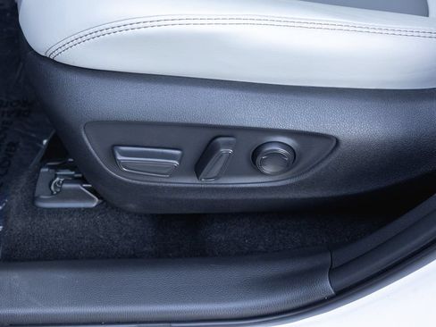 Certified 2025 Toyota RAV4 XLE Premium AWD/4WD image 12
