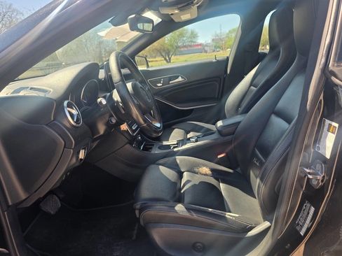 Used 2018 Mercedes-Benz CLA 250 image 10