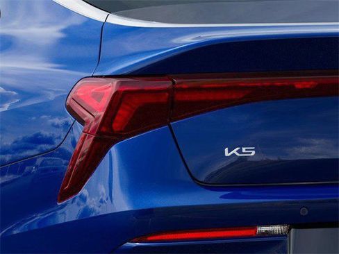Certified 2025 Kia K5 GT-Line FWD image 11