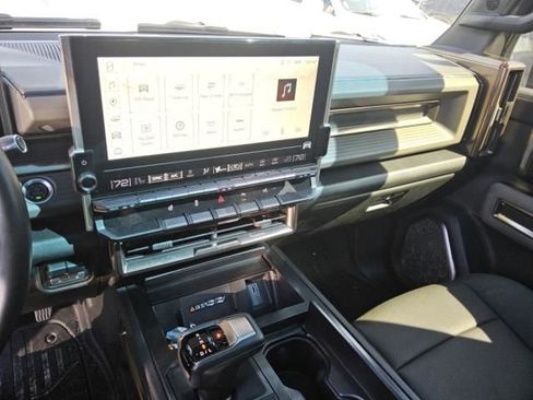 Used 2025 GMC Hummer EV 2X image 4