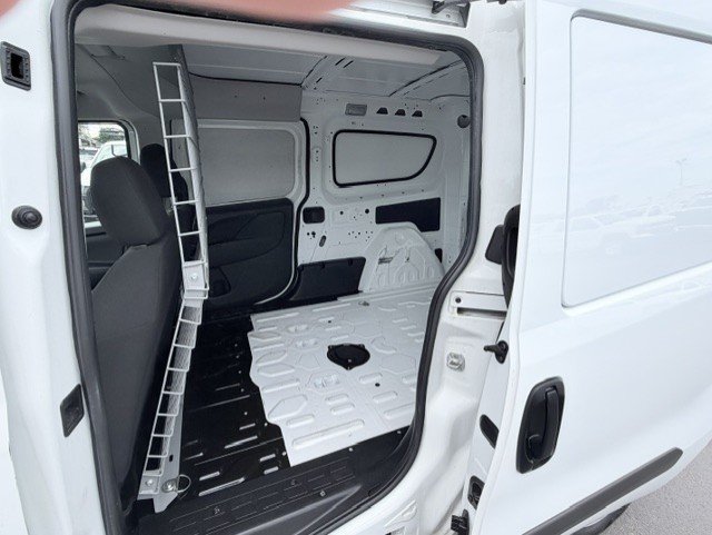 Used 2018 RAM ProMaster City Tradesman FWD image 11