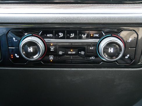 Certified 2024 Chevrolet Silverado 1500 LT image 14