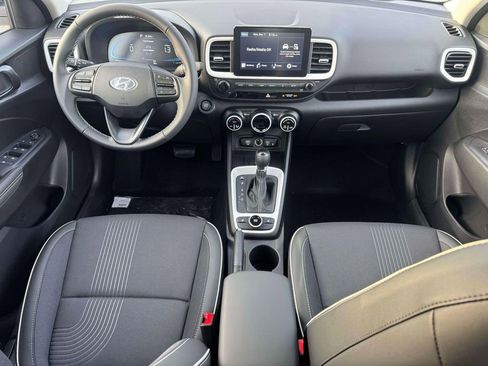 New 2026 Hyundai Venue SEL image 10
