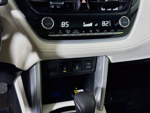 Certified 2023 Toyota Corolla Cross XLE w/ Convenience Package AWD/4WD image 8