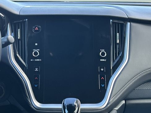 Used 2024 Subaru Outback Premium image 36