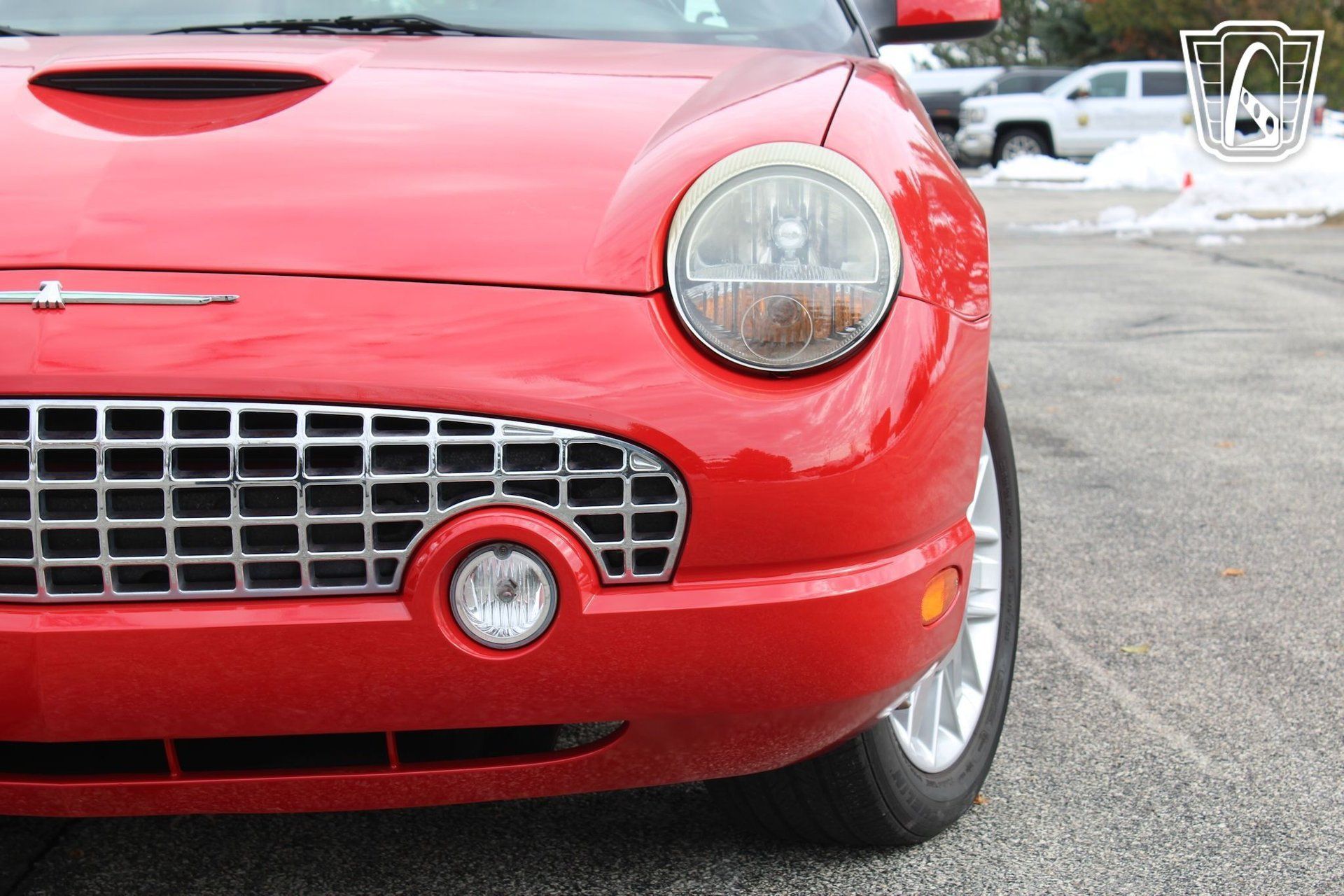 Used 2002 Ford Thunderbird RWD image 26