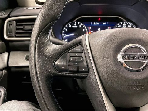Used 2018 Nissan Maxima 3.5 S image 11