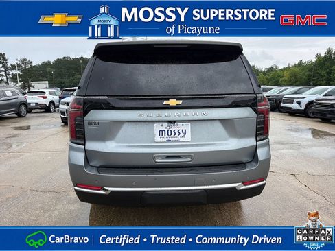 Certified 2025 Chevrolet Suburban LS w/ Max Trailering Package RWD image 5