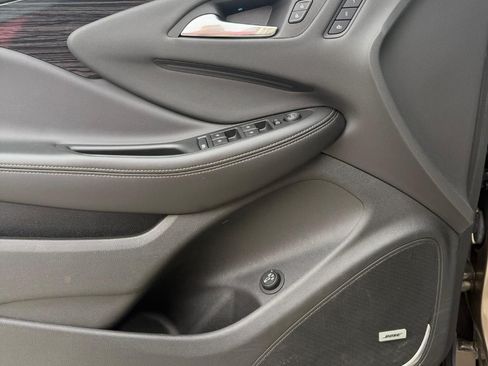 Used 2017 Buick Envision Premium AWD/4WD image 17