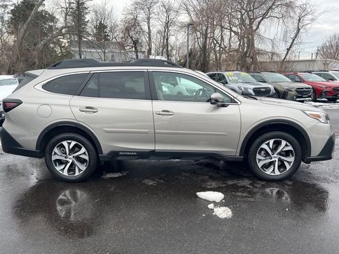 Used 2020 Subaru Outback Limited XT image 6