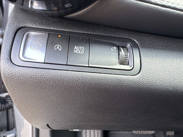 Used 2025 Chevrolet Equinox LT w/ Convenience Package II FWD image 21