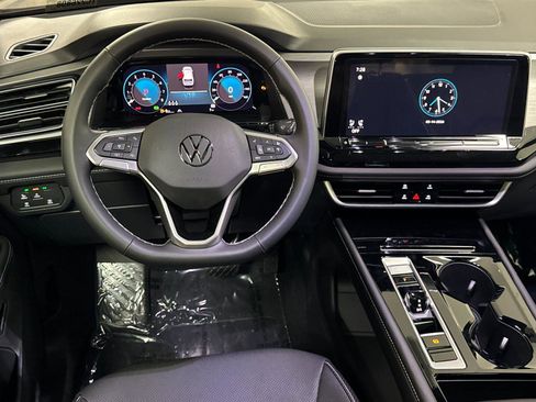 New 2026 Volkswagen Atlas Cross Sport SE AWD/4WD image 13