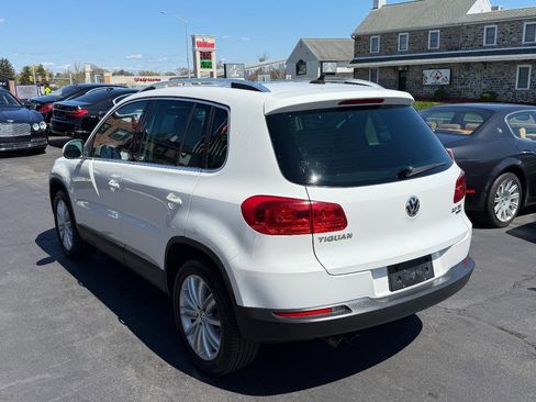Used 2012 Volkswagen Tiguan S image 5