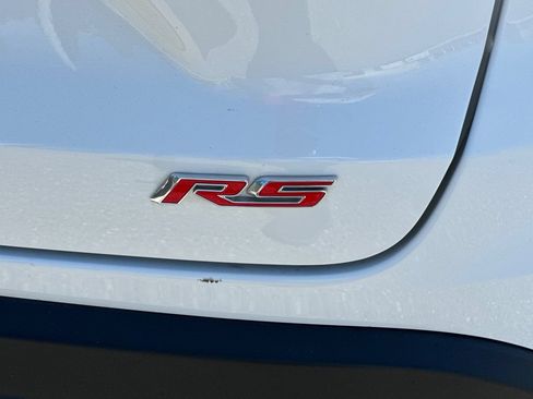 Used 2024 Chevrolet Trax RS w/ Driver Confidence Package FWD image 26