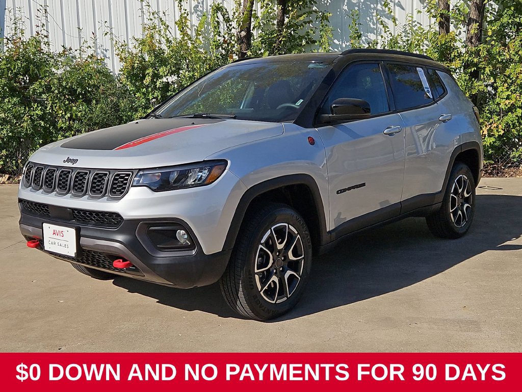 Used 2025 Jeep Compass Trailhawk AWD/4WD image 1